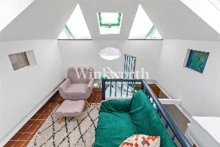 Grand Parade, London, N4