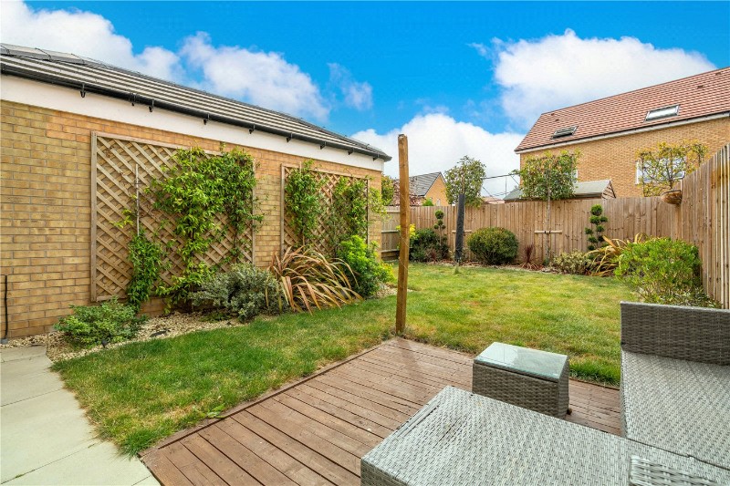 Bates Close, Bourne, Lincolnshire, PE10
