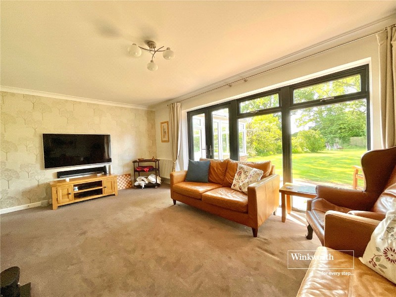 Pinewood Road, Highcliffe, Christchurch, Dorset, BH23