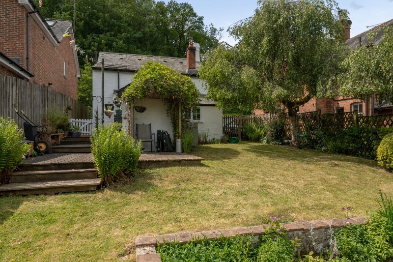 Barley Hill, Dunbridge, Romsey, Hampshire, SO51