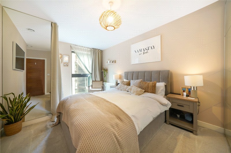 Osiers Road, London, SW18