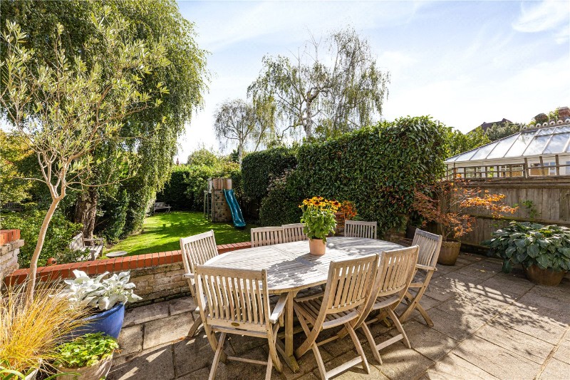 Larpent Avenue, London, SW15