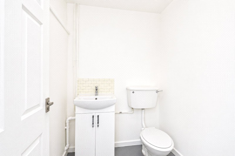 Mendip Close, Basingstoke, Hampshire, RG22