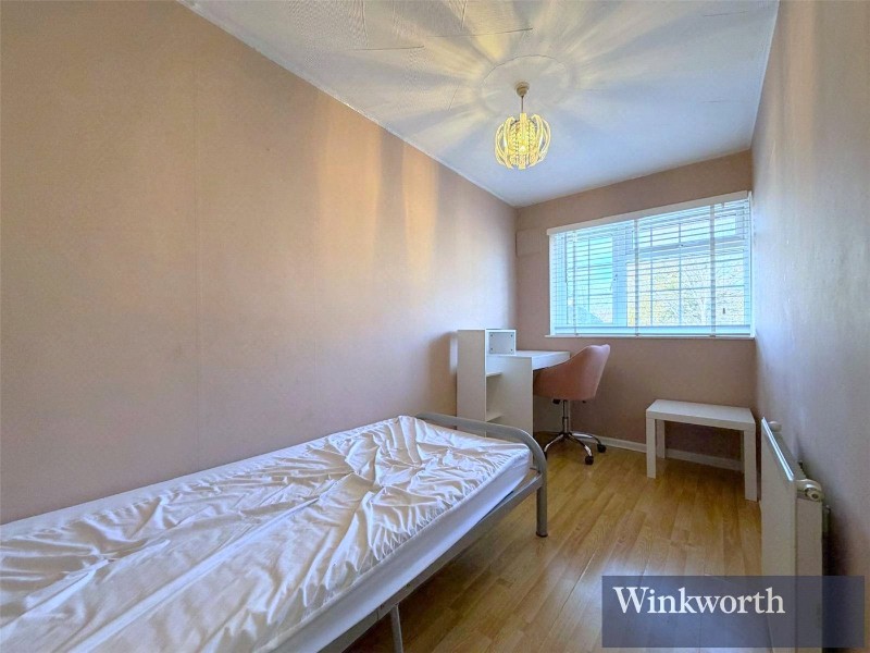 Kempton Avenue, Northolt, UB5