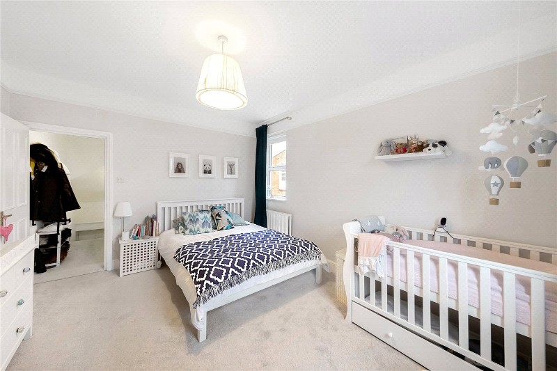 Oxford Gardens, Chiswick, W4