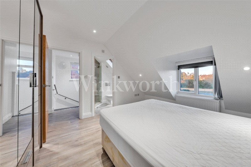 Hendon Way, London, NW2