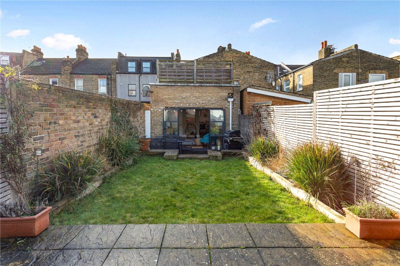 Trevelyan Road, London, SW17