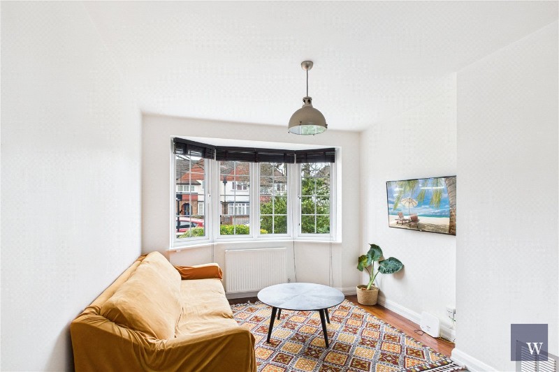 Cricklade Avenue, London, SW2