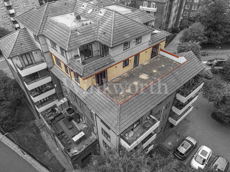 West Heath Road, London, NW3