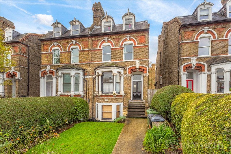 New Cross Road, London, SE14