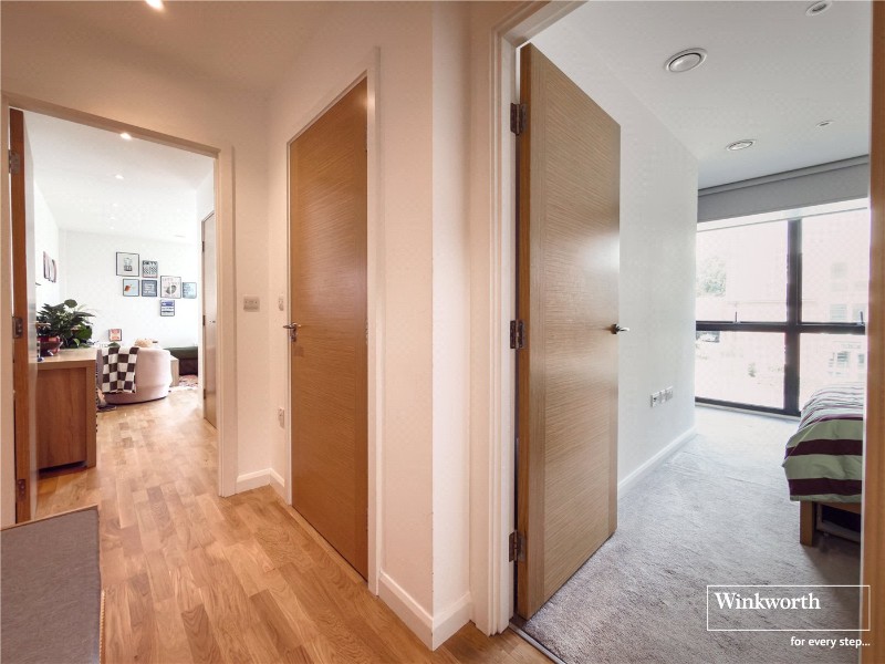 Station Approach, Ruislip, HA4