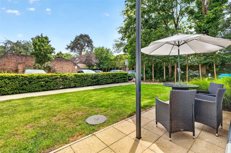 Queens Road, Weybridge, Surrey, KT13