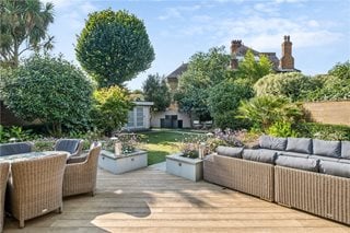 Larpent Avenue, London, SW15
