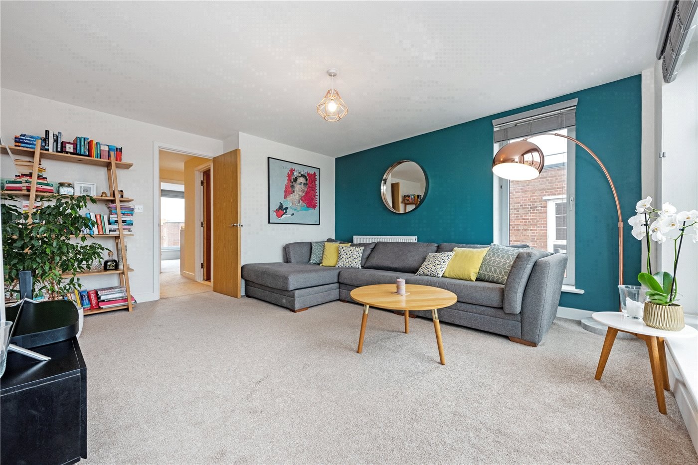 2 bedroom property for sale in Homerton Row, Hackney, London, E9 (Ref