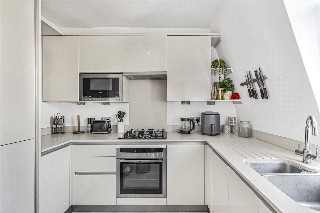 Crookham Road, London, SW6