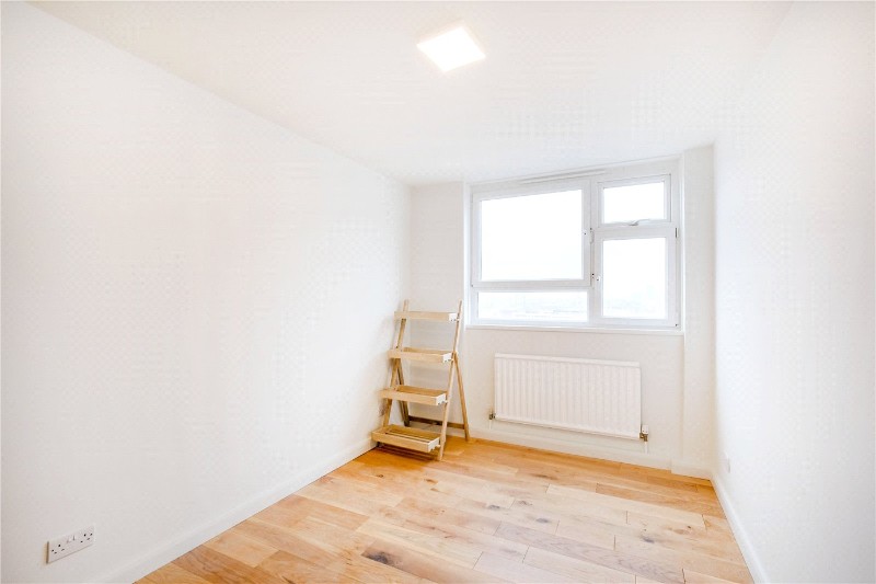 Hall Street, London, EC1V