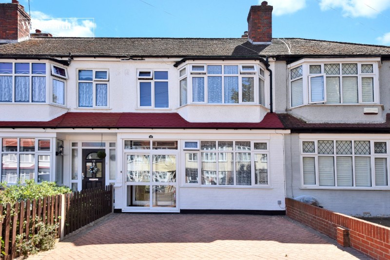 Frogmore Gardens, Cheam, Sutton, SM3