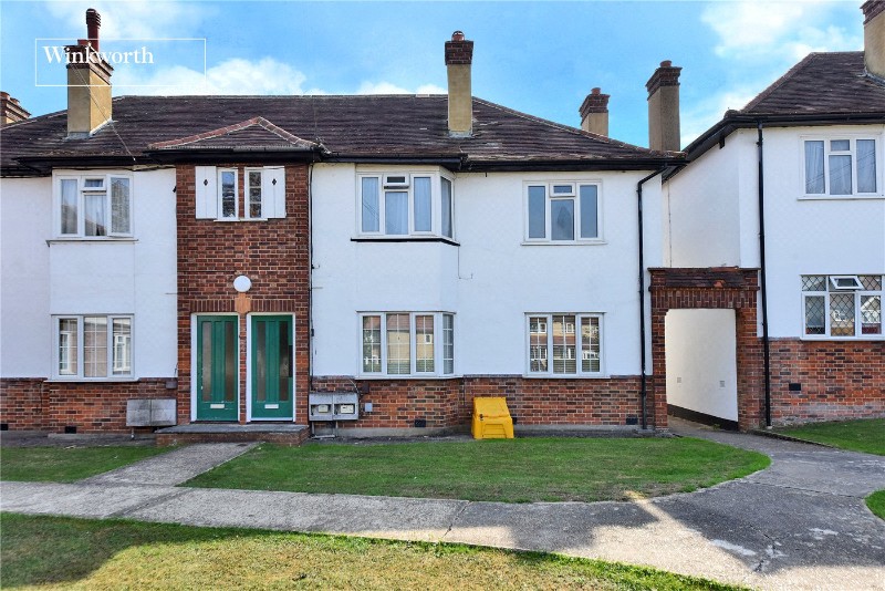 The Maisonettes, Alberta Avenue, Cheam, Sutton, SM1