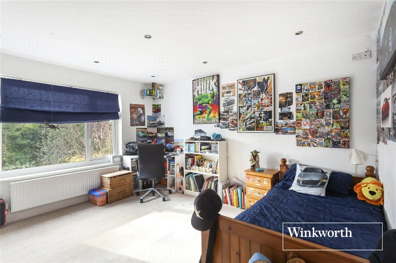 Gloucester Road, New Barnet, EN5