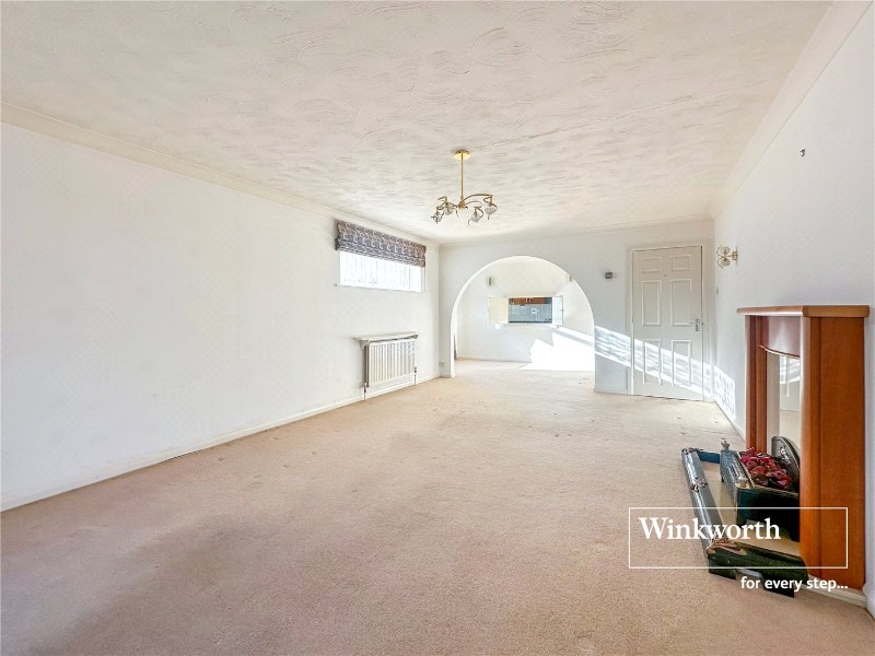 Glenmoor Road, West Parley, Ferndown, Dorset, BH22