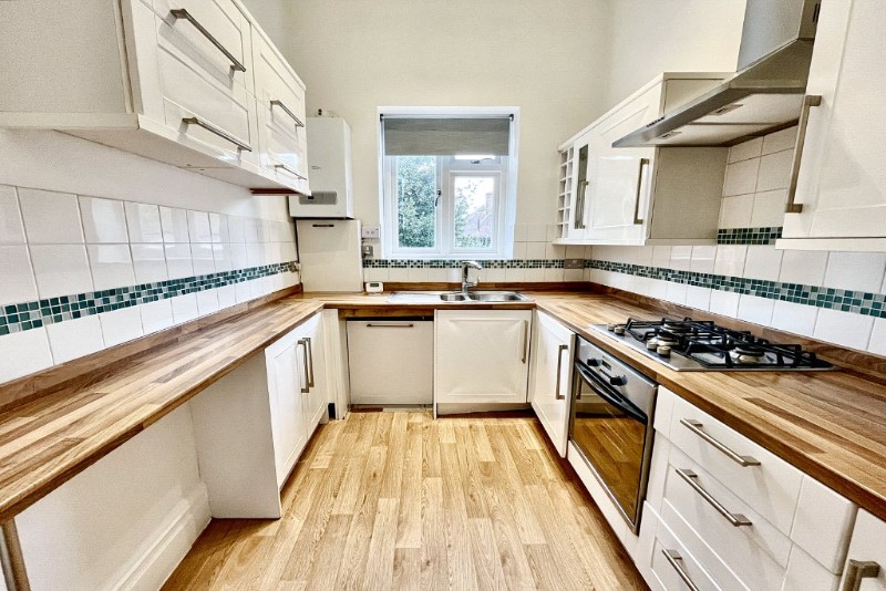 Clarendon Road, Bournemouth, BH4