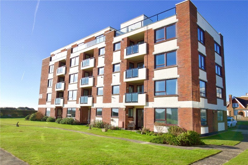 Cornwallis Road, Milford on Sea, Lymington, Hampshire, SO41