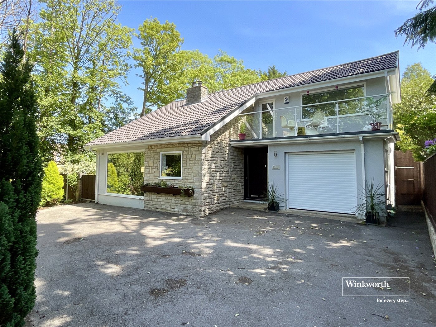 Hinton Wood Avenue, Highcliffe, Christchurch, BH23