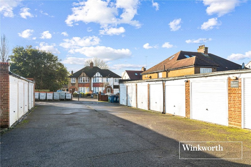 Ballards Lane, Finchley, London, N3