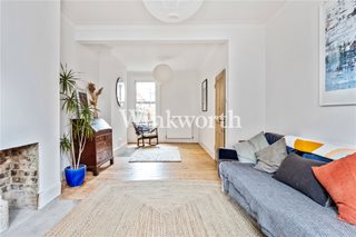 Warwick Gardens, London, N4