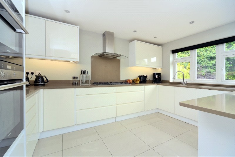 Wilhelmina Avenue, Coulsdon, CR5
