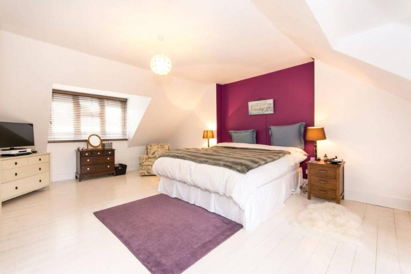 Blenheim Gardens, London, NW2