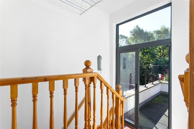 Listria Park, London, N16