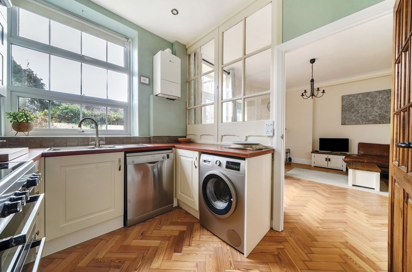 3 bedroom property for sale in Church Stile, Exminster, Exeter, Devon