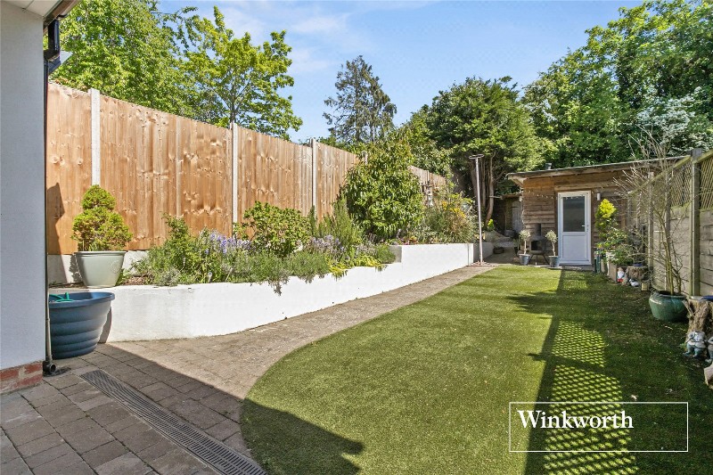 Milton Avenue, Barnet, EN5