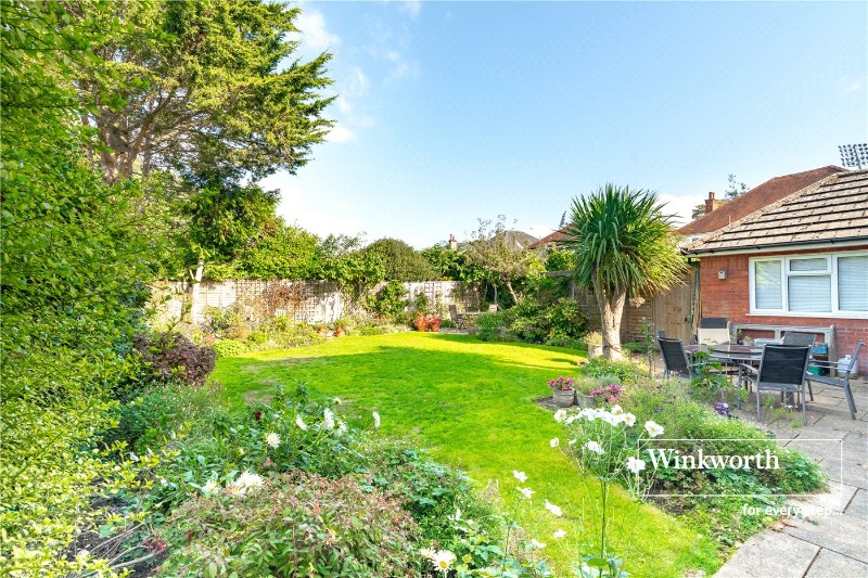 Thistlebarrow Road, Bournemouth, Dorset, BH7