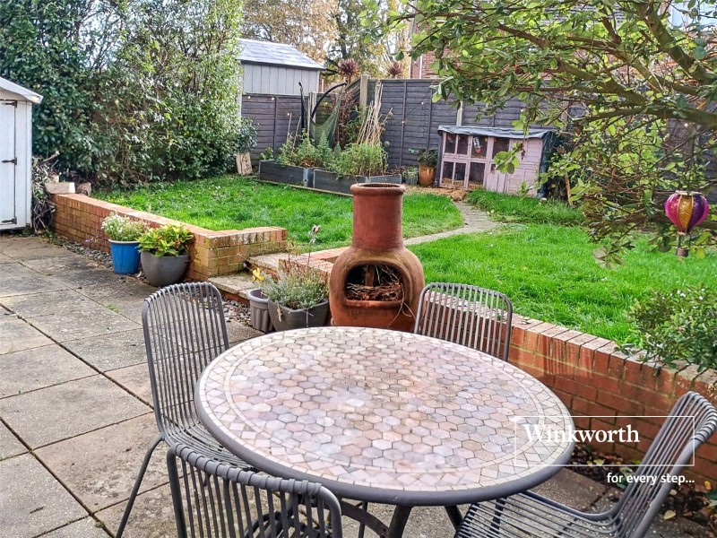 Wollaton Road, Ferndown, BH22