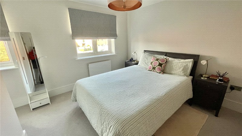 Buzzard Close, Stratford-upon-Avon, Warwickshire, CV37