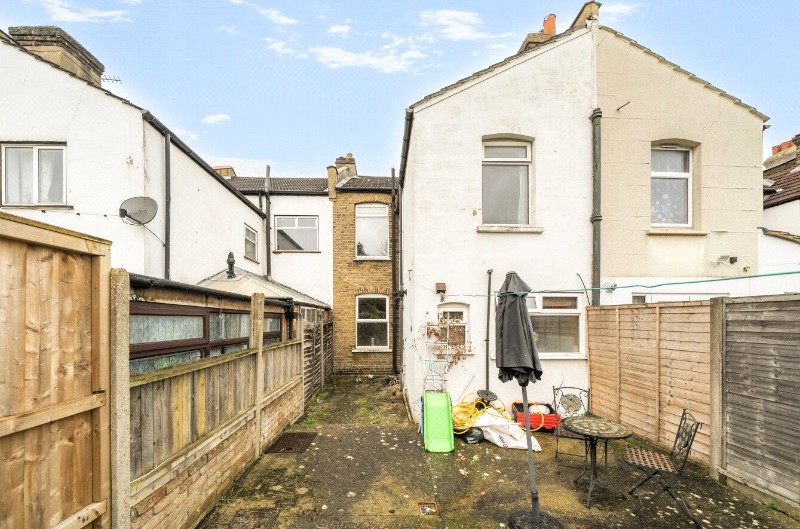 Kitchener Road, Thornton Heath, CR7