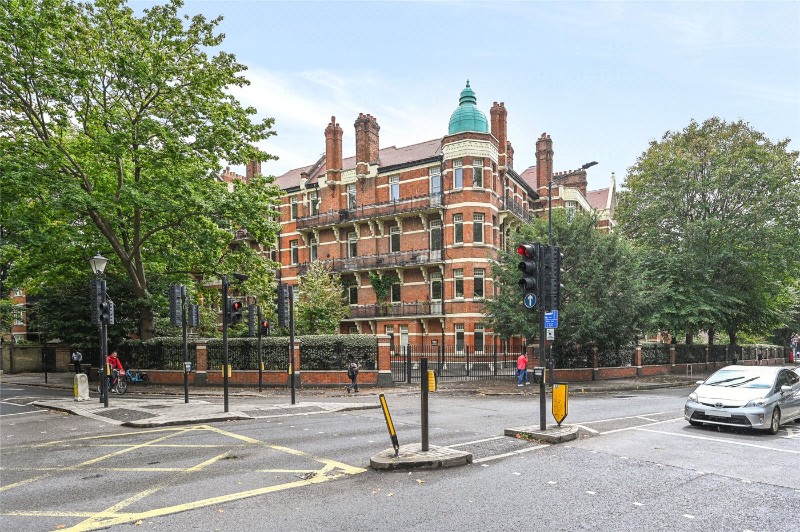 Phoenix Lodge Mansions, London, W6