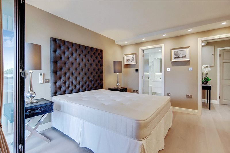 Cresta House, Finchley Road, London, NW3