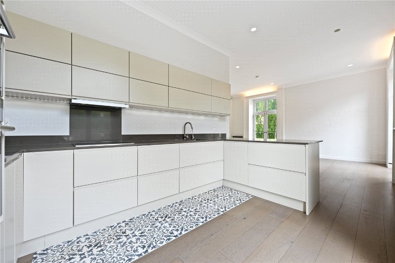 Addison Road, London, W14