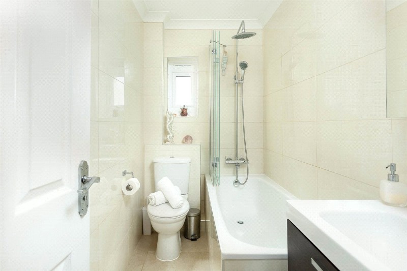 Burnaby Road, Bournemouth, BH4
