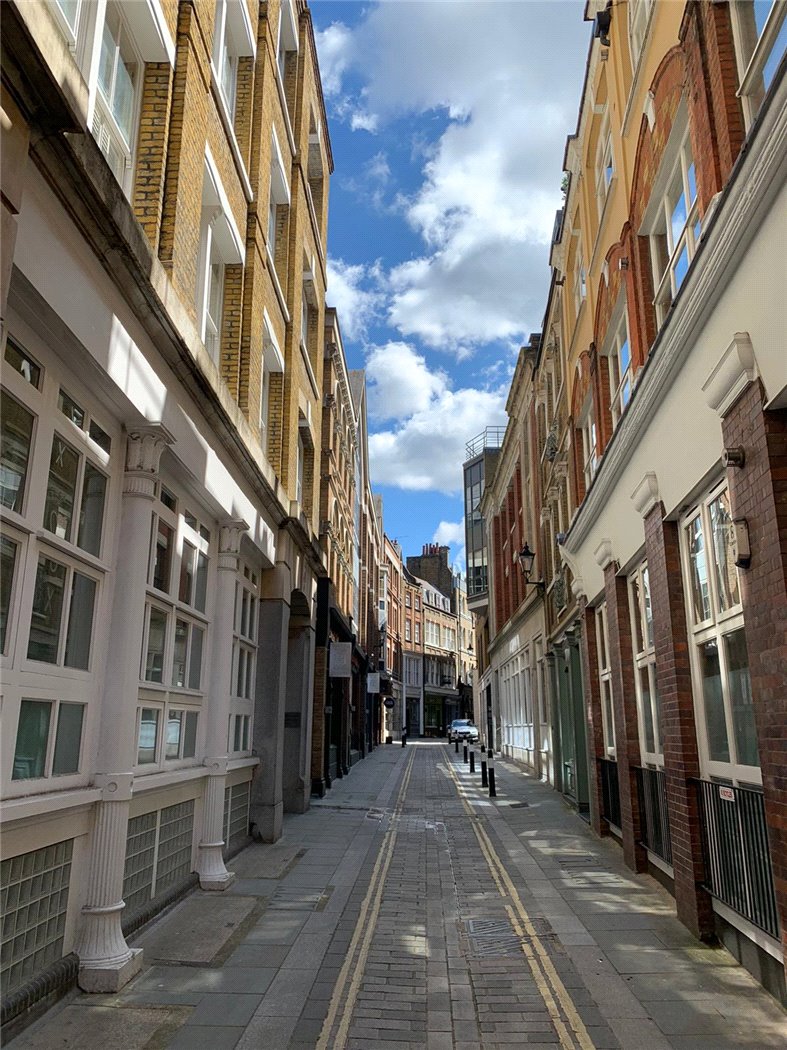 Carter Lane, London, EC4V