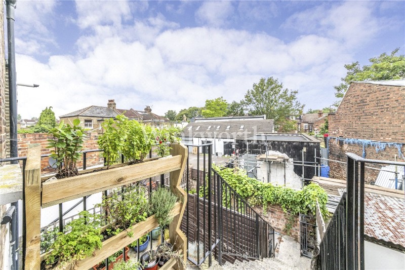 Vale Road, London, N4