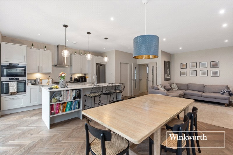 St. Pauls Way, Finchley, London, N3