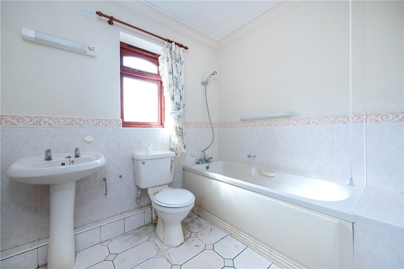 Wingate Way, Bourne, Lincolnshire, PE10