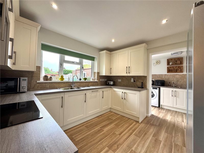 Nunton Drove, Nunton, Salisbury, Wiltshire, SP5