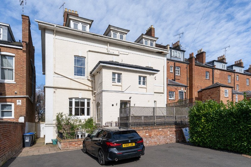 Leam Terrace, Leamington Spa, Warwickshire, CV31