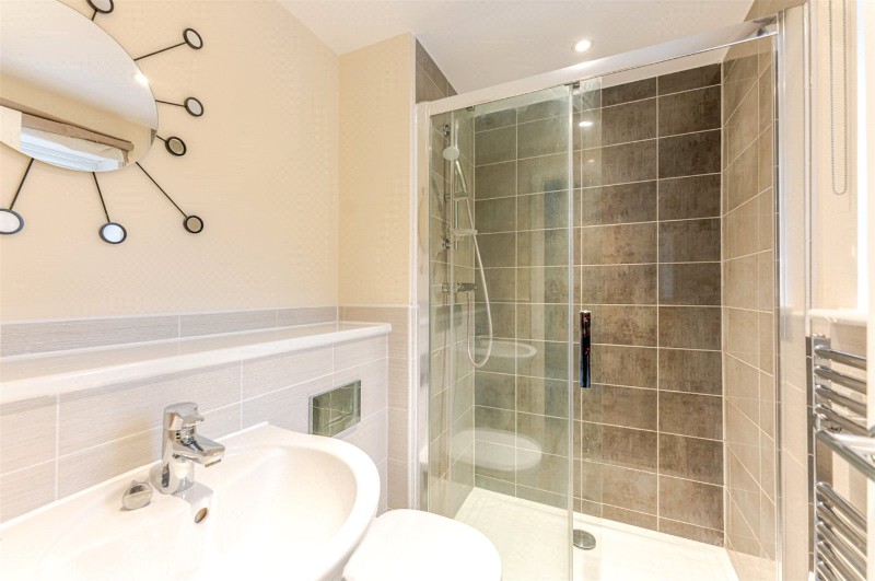 Magnolia Drive, Whitnash, Leamington Spa, Warwickshire, CV31