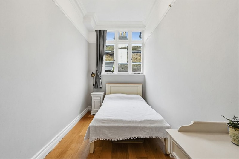 Kingswood Road, Bromley, BR2